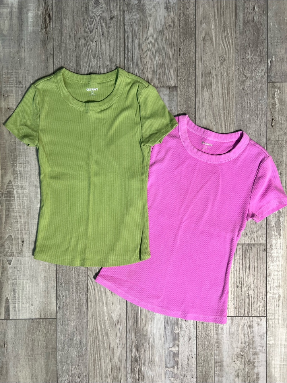 Old Navy Short Sleeve Ribbed Tees in Lime Green & Fuchsia Pink